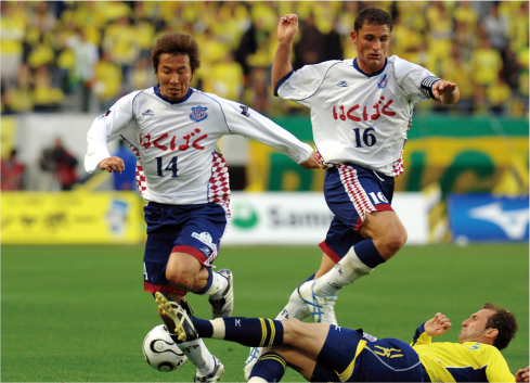 2006年再加入の地元出身FW堀井岳也、甲府のＪ1初得点を記録！