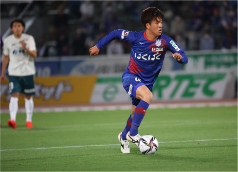 華のあるプレーでサポーターを沸かせ、2023年には背番号10も背負った長谷川元希。2024年アルビレックス新潟へ移籍