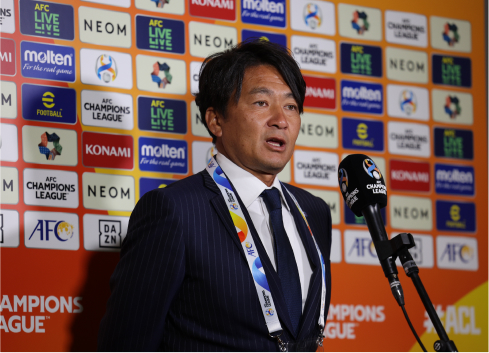 新監督に就任した地元山梨出身の篠田善之